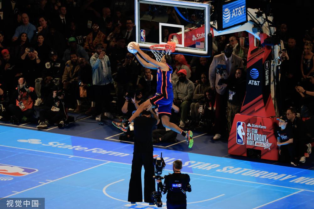 巴塞罗那凭 巴塞罗那凭