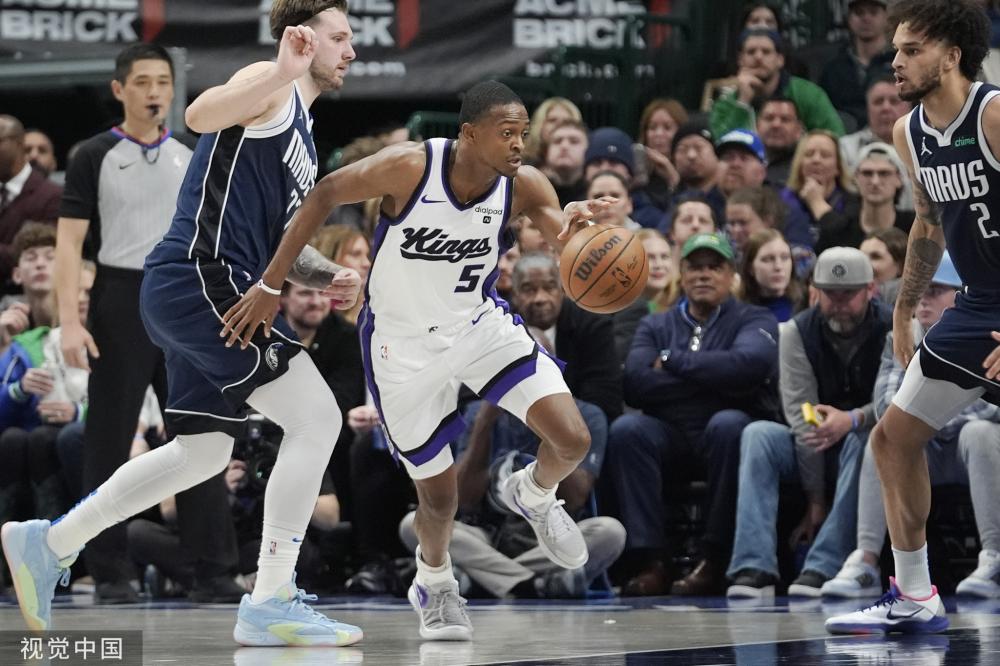 铜梁龙队前 铜梁龙队前