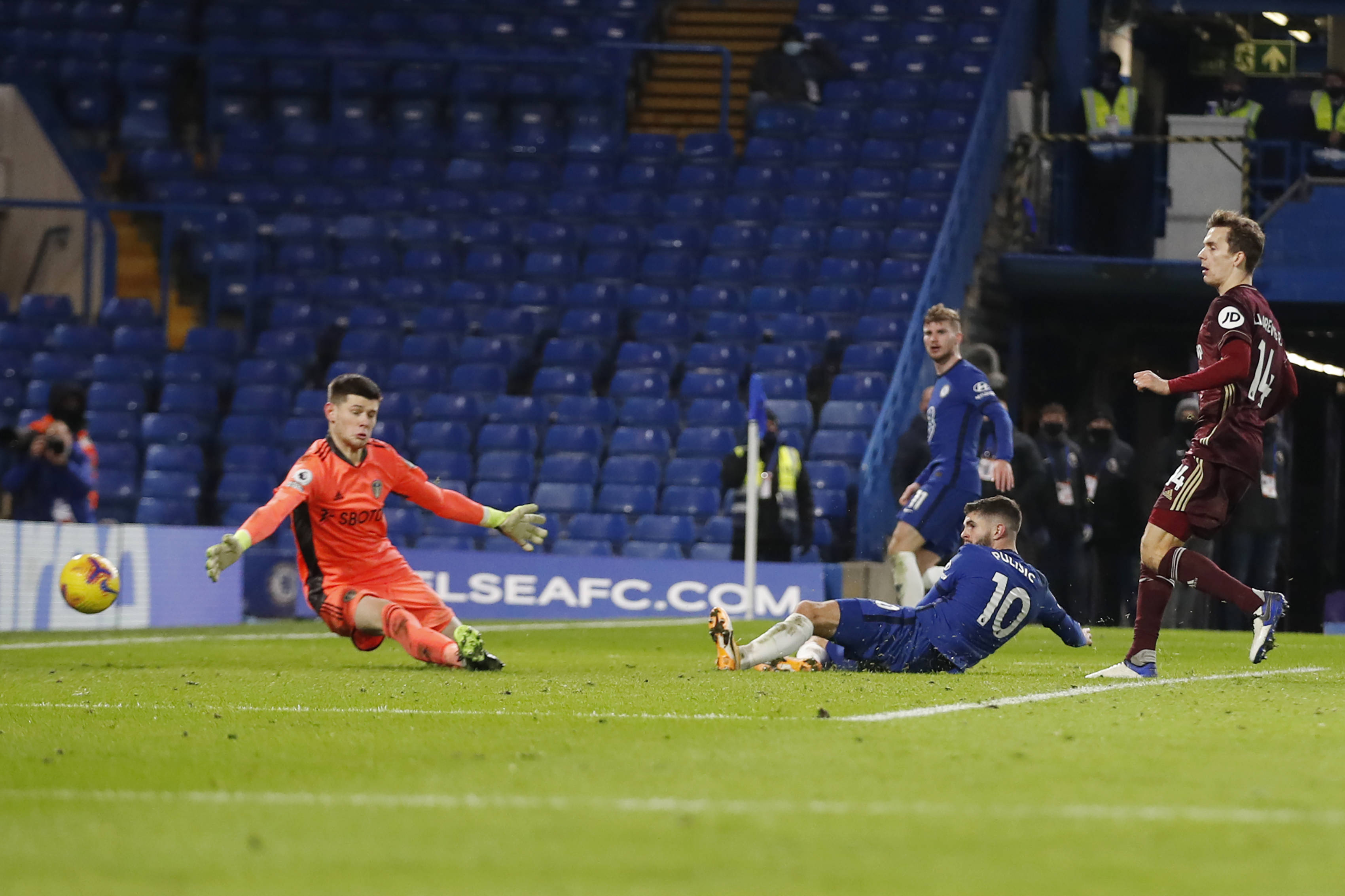 墨菲驳斥奥 墨菲驳斥奥