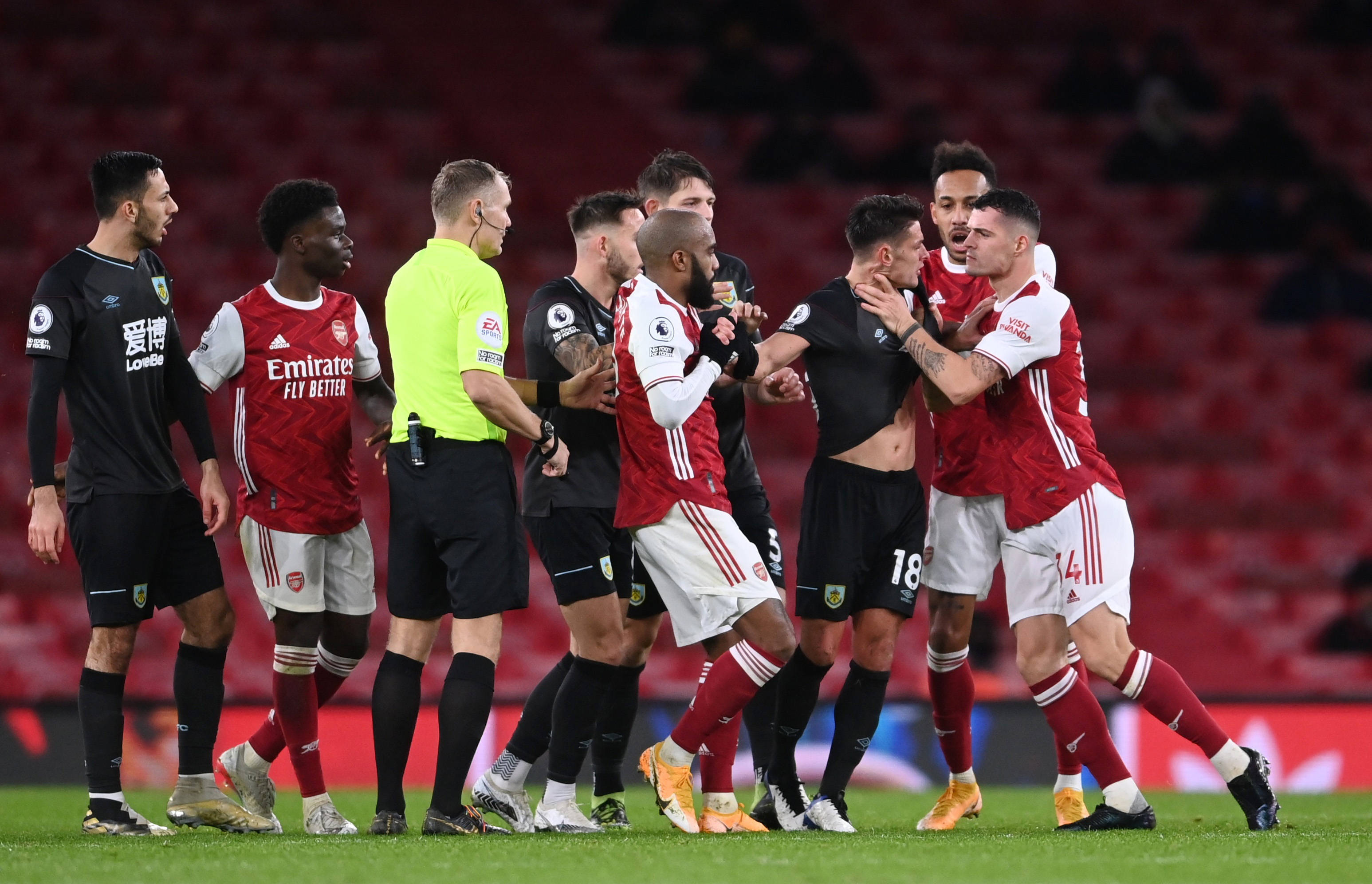 也折射出球 也折射出球