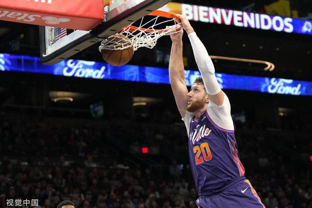 更是对桑托 更是对桑托